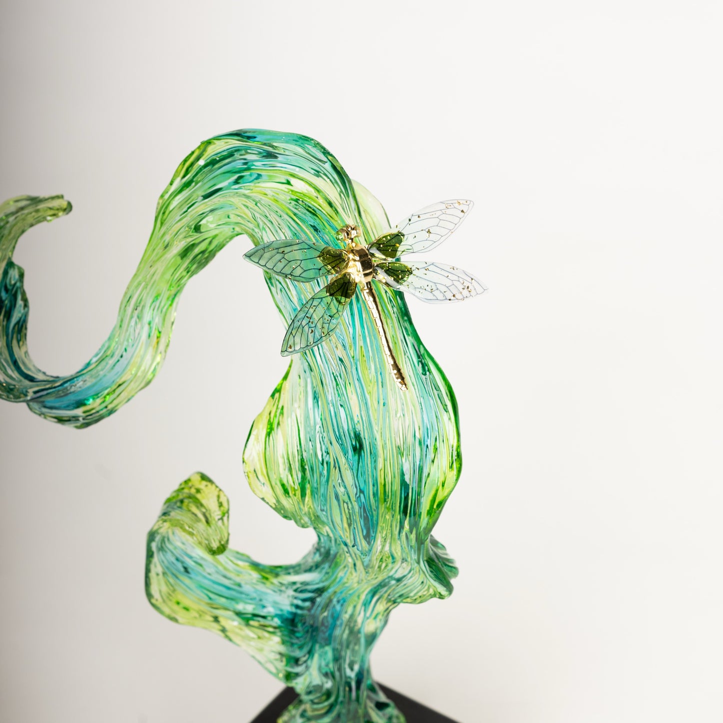 Serene Flow Glass Sculpture – Set of 2
